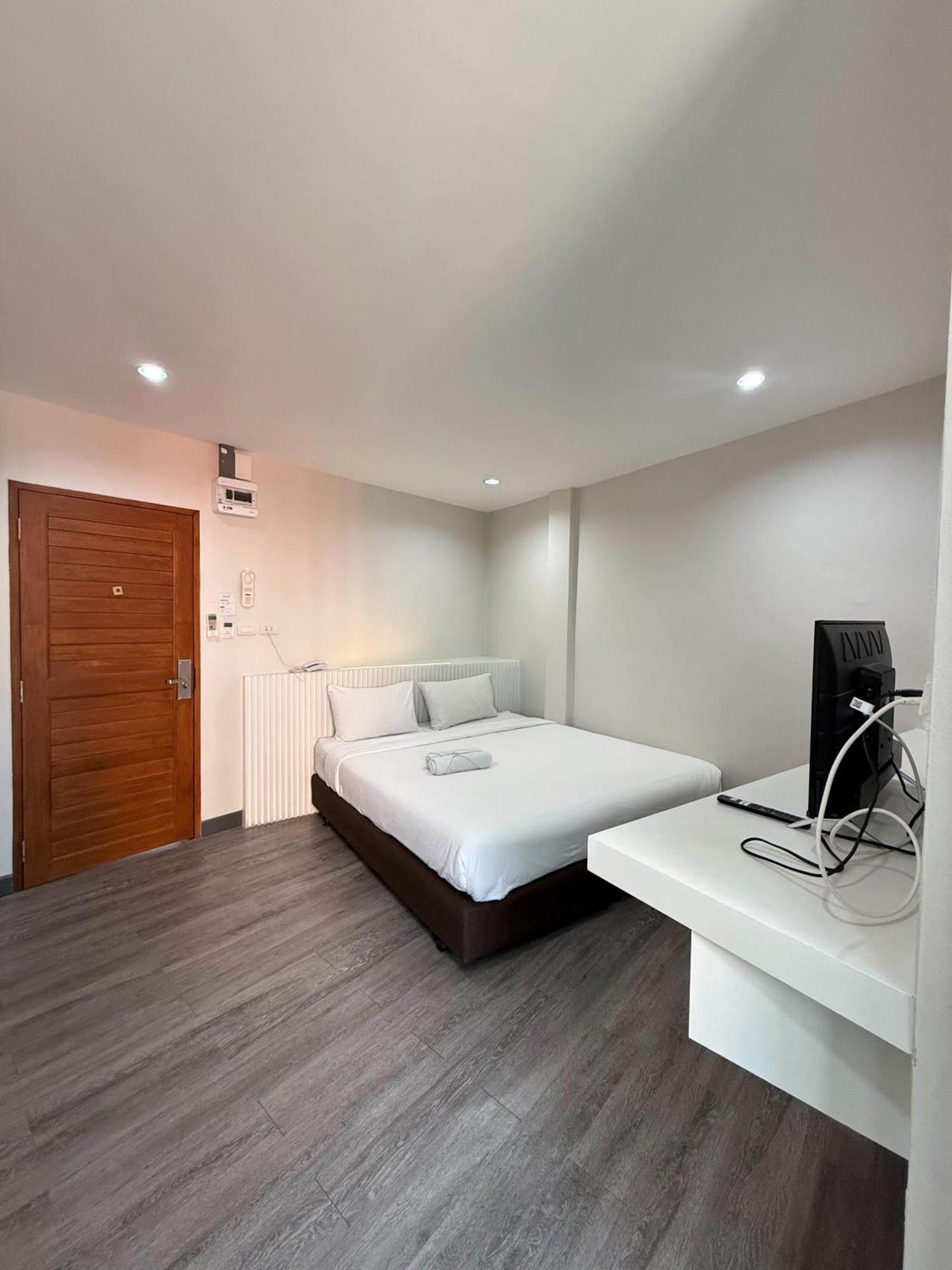Ma Non Nont Hotel & Apartment Nonthaburi Exterior foto